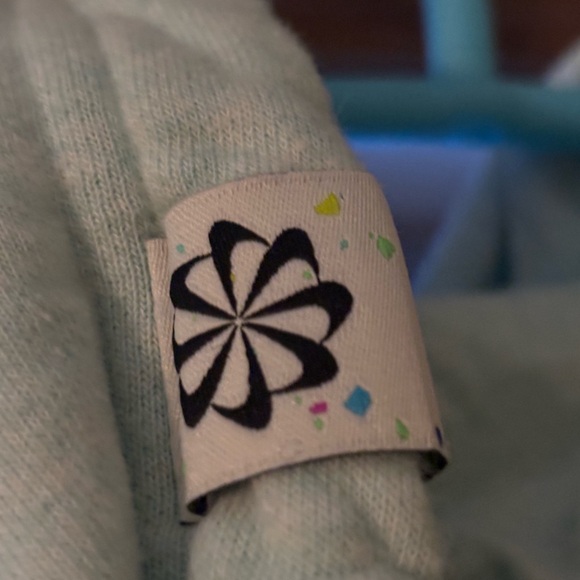 Nike Mint Green Pullover Hoodie - Picture 4 of 5